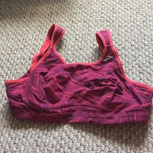 Brooks sports bra